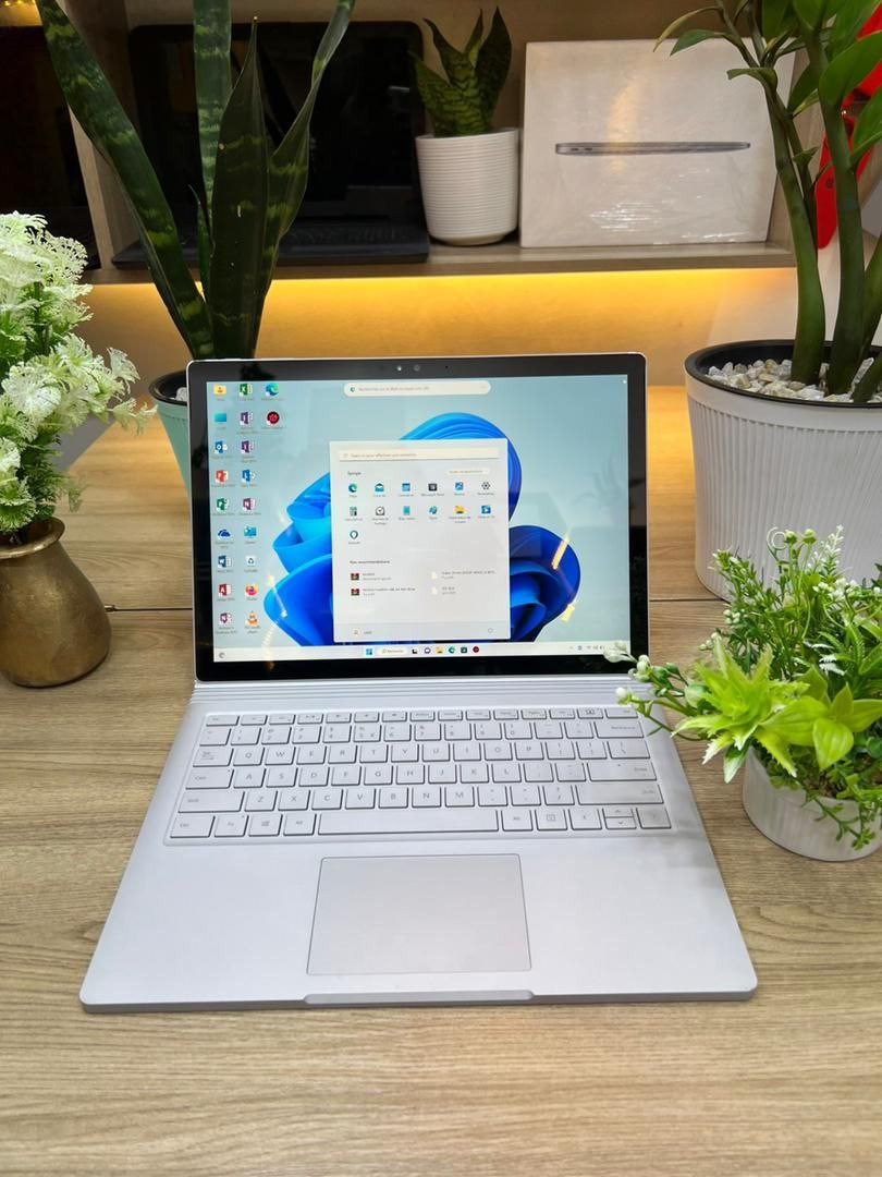 *HP Surface Book corei7 ultra slim *? 6th génération