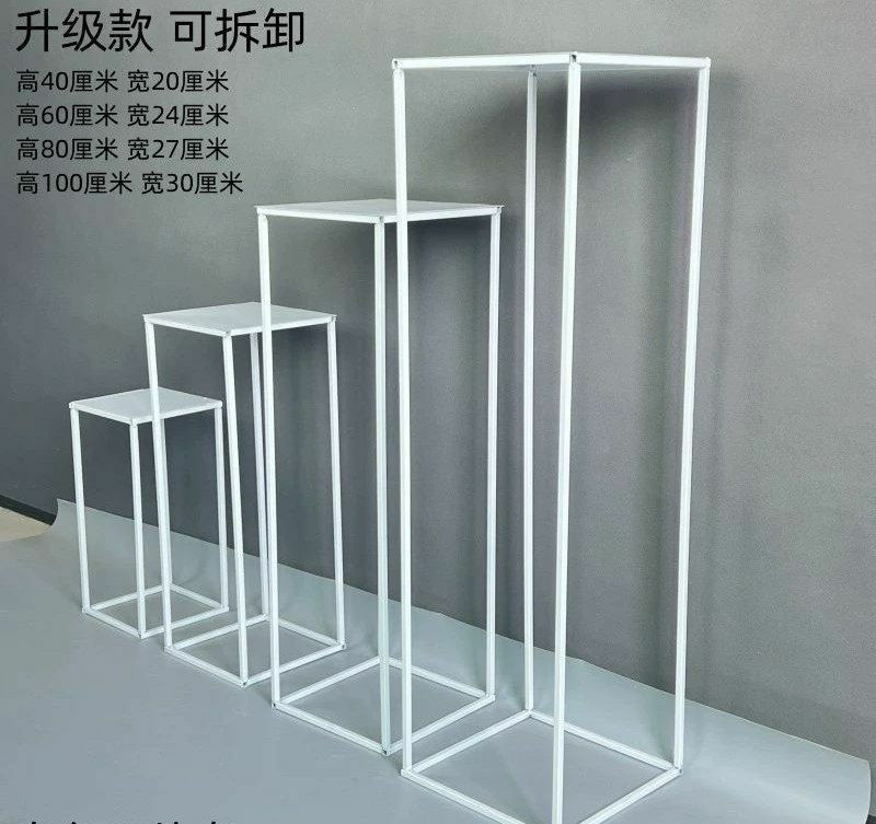 Golden Geometric Road Wedding Accessoires étagères de style fer de mariage en fer arrangement de fleurs de floraison Rack de zones humides de la zone d'accueil de la zone de fleur