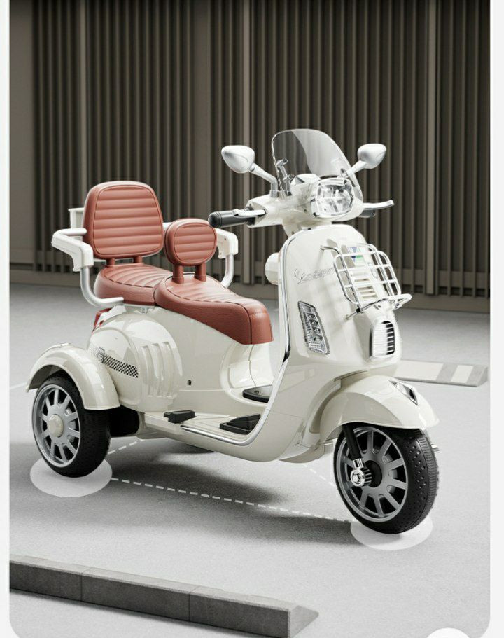 Tricycle de moto électrique autoportées Moto 12V7A a 3 roues pour enfants avec deux sièges